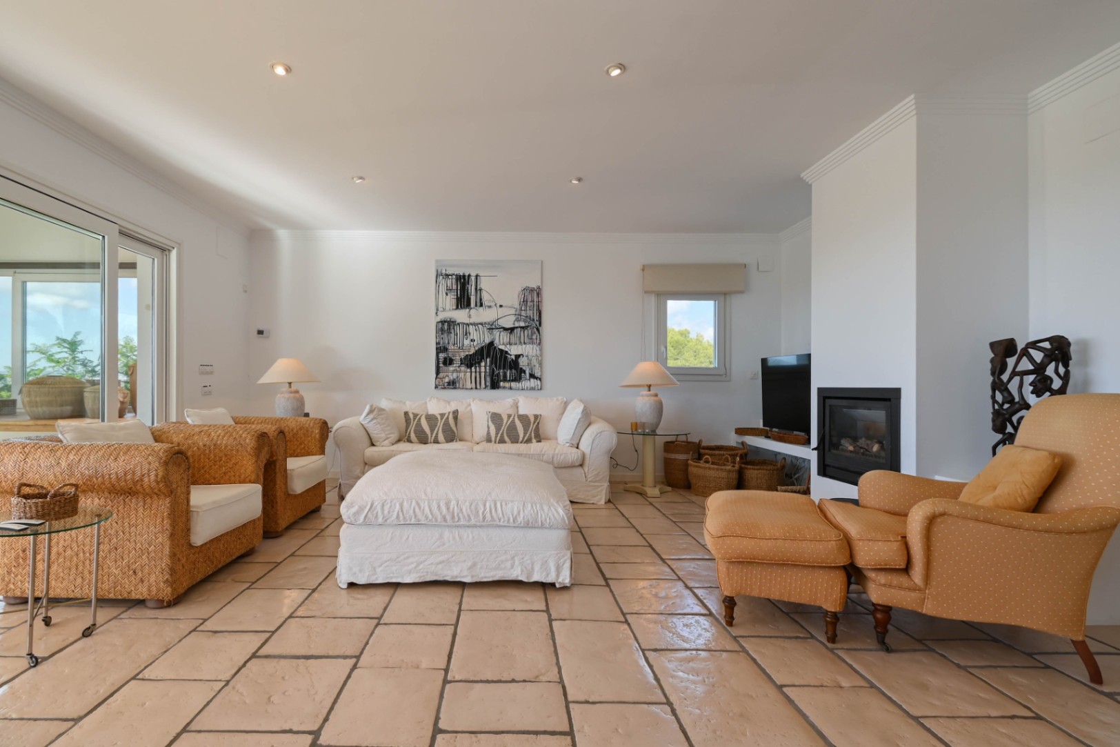 Mediterranean villa with spectacular sea views near El Portet, Moraira