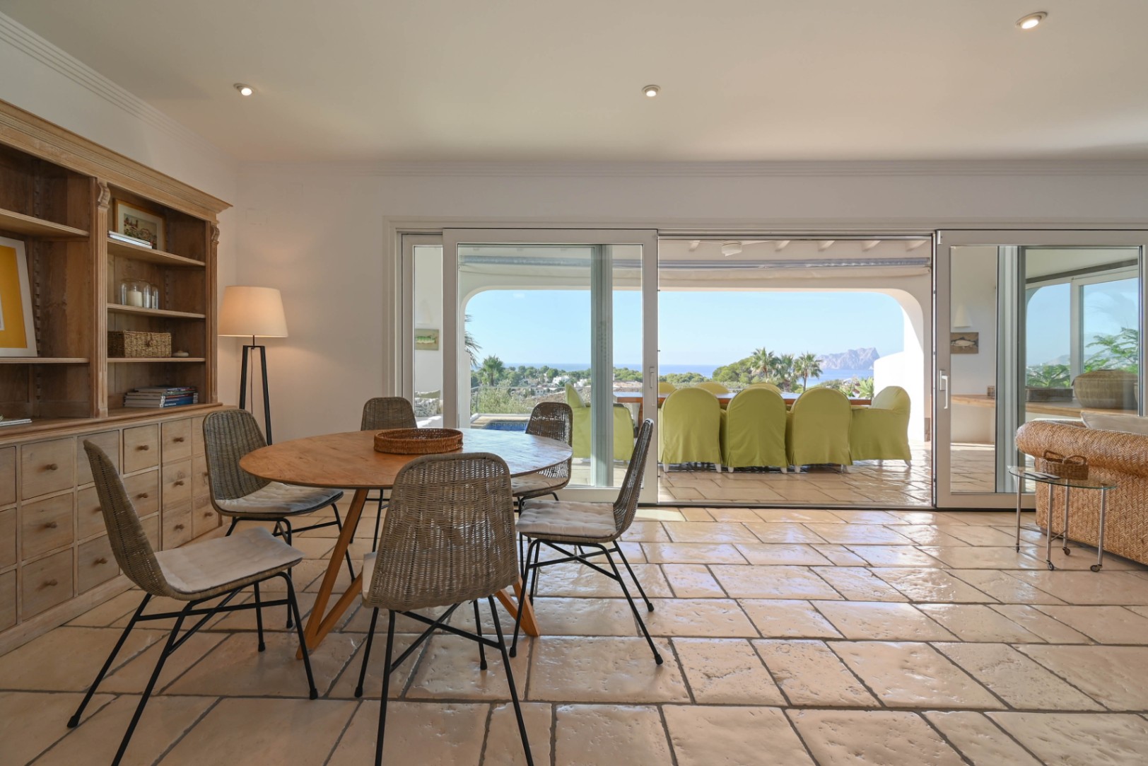 Mediterranean villa with spectacular sea views near El Portet, Moraira