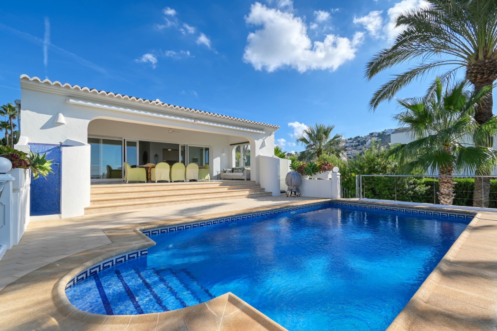 Mediterranean villa with spectacular sea views near El Portet, Moraira