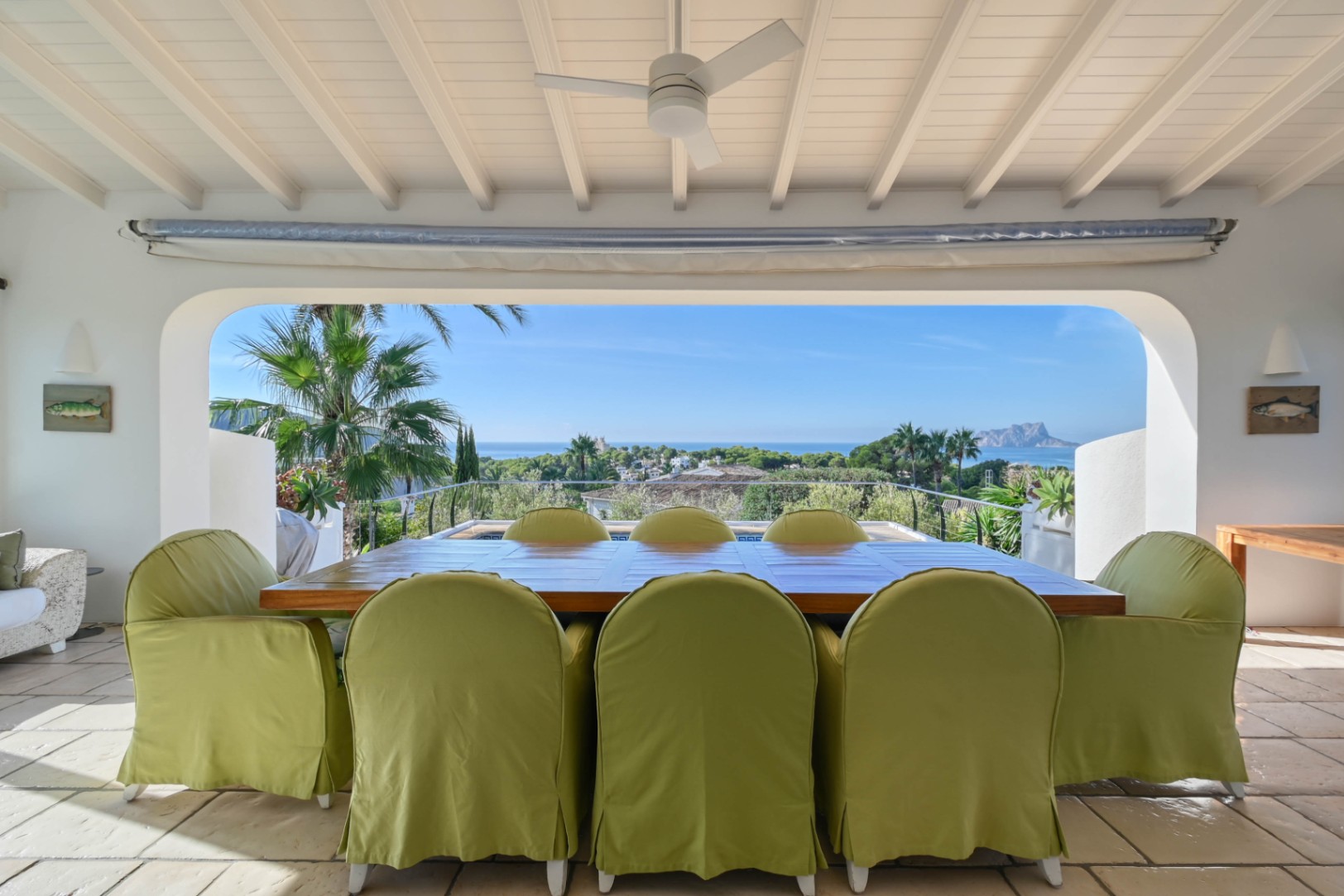 Mediterranean villa with spectacular sea views near El Portet, Moraira