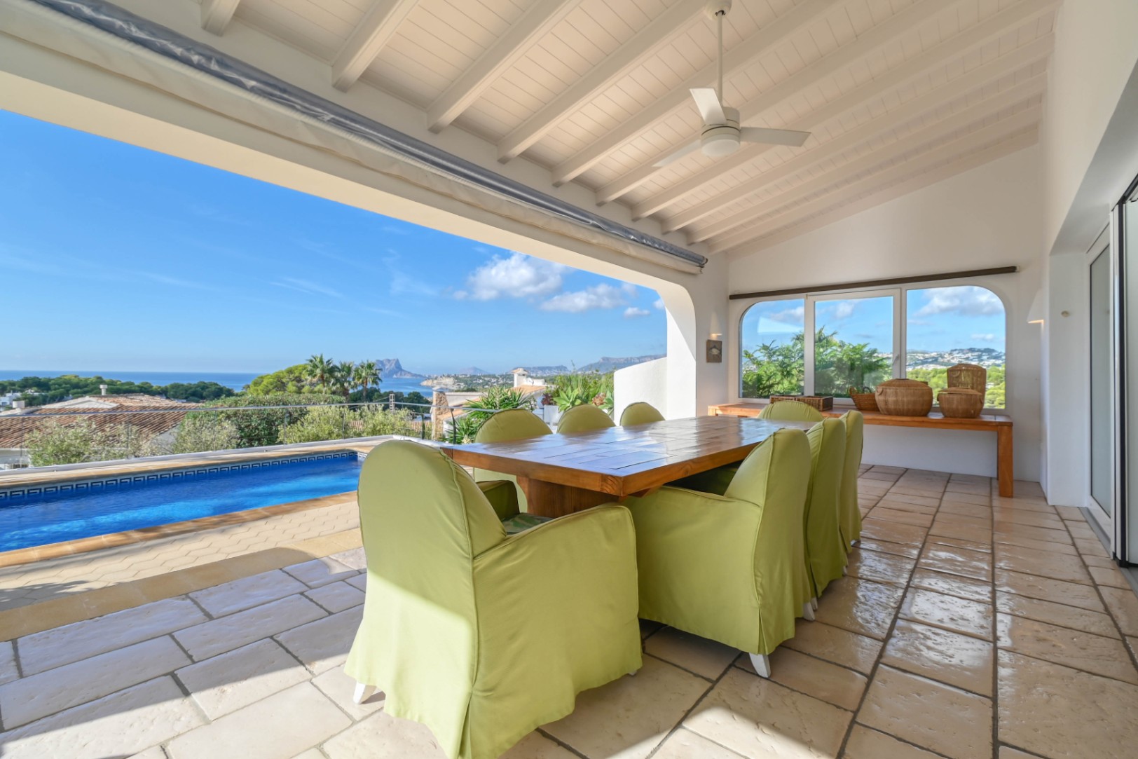 Mediterranean villa with spectacular sea views near El Portet, Moraira
