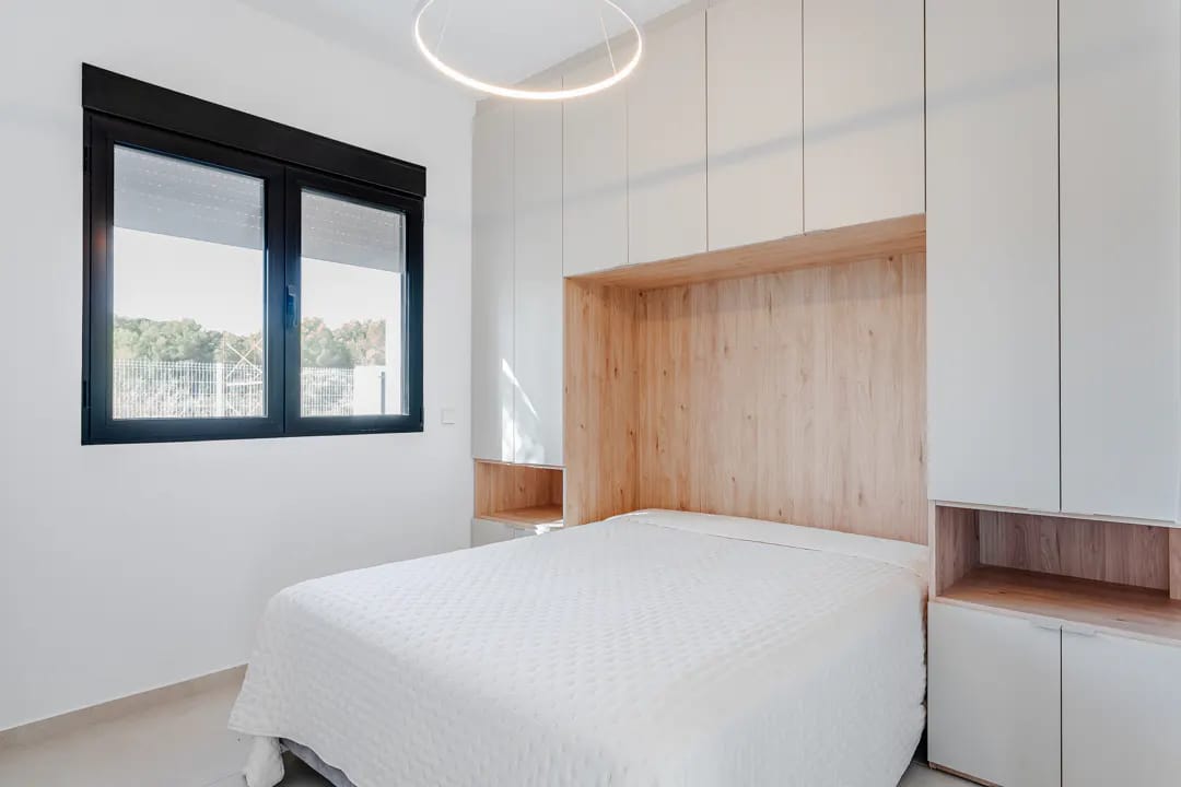 Luxury villa in Benitachell: space and privacy near Moraira